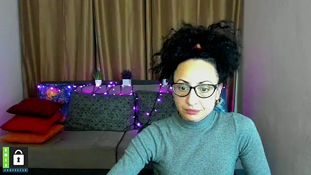 Snapshot of Arianasweety23 chatting on January 15, 2025, 2:49 am Arianasweety23 online show from January 15, 2025, 2:49 am