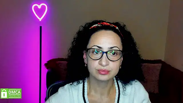 Snapshot of Arianasweety23 chatting on January 28, 2025, 6:28 pm Arianasweety23 online show from January 28, 2025, 6:28 pm