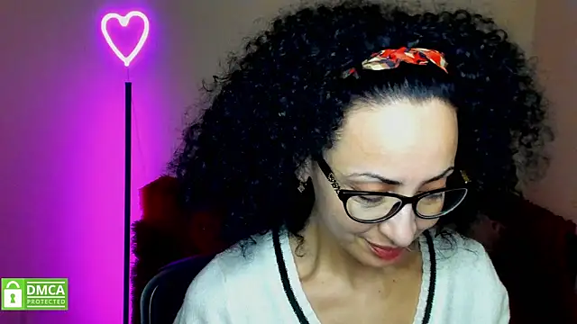 Snapshot of Arianasweety23 chatting on January 29, 2025, 3:33 am Arianasweety23 online show from January 29, 2025, 3:33 am