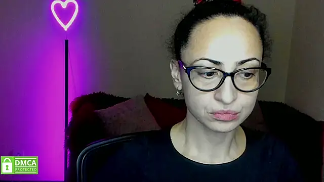 Snapshot of Arianasweety23 chatting on January 31, 2025, 9:37 am Arianasweety23 online show from January 31, 2025, 9:37 am