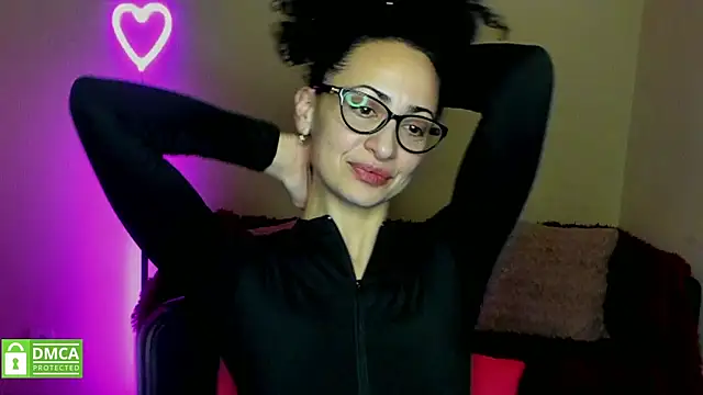 Snapshot of Arianasweety23 chatting on February 9, 2025, 3:43 am Arianasweety23 online show from February 9, 2025, 3:43 am