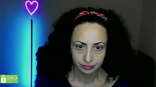 Snapshot of Arianasweety23 chatting on February 14, 2025, 6:23 am Arianasweety23 online show from February 14, 2025, 6:23 am