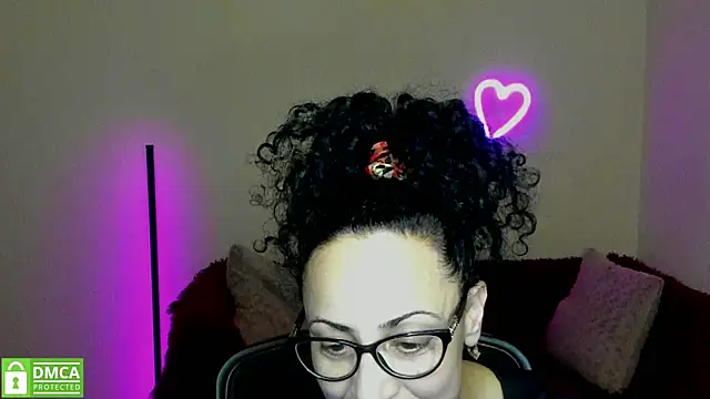 Snapshot of Arianasweety23 chatting on February 25, 2025, 6:42 pm Arianasweety23 online show from February 25, 2025, 6:42 pm