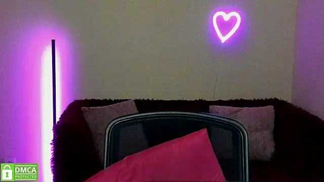 Snapshot of Arianasweety23 chatting on March 7, 2025, 9:27 pm Arianasweety23 online show from March 7, 2025, 9:27 pm