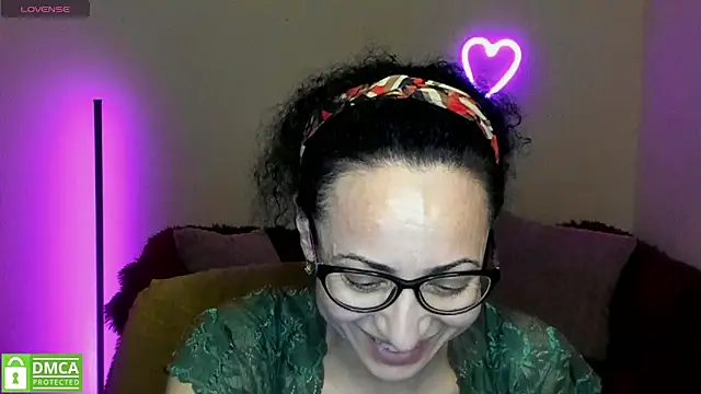 Snapshot of Arianasweety23 chatting on March 12, 2025, 2:20 am Arianasweety23 online show from March 12, 2025, 2:20 am