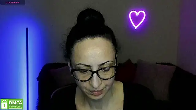 Snapshot of Arianasweety23 chatting on March 13, 2025, 6:23 pm Arianasweety23 online show from March 13, 2025, 6:23 pm