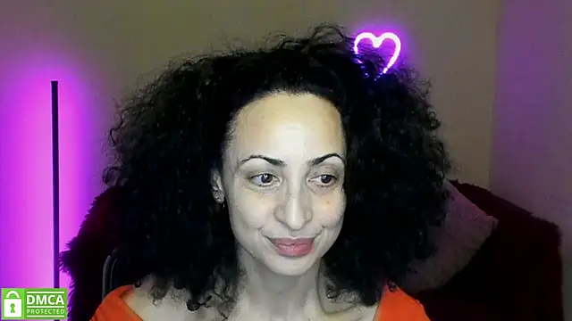 Snapshot of Arianasweety23 chatting on March 18, 2025, 3:42 am Arianasweety23 online show from March 18, 2025, 3:42 am