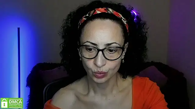 Snapshot of Arianasweety23 chatting on March 18, 2025, 6:26 pm Arianasweety23 online show from March 18, 2025, 6:26 pm