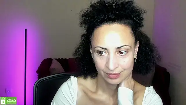 Snapshot of Arianasweety23 chatting on September 9, 2025, 5:23 pm Arianasweety23 online show from September 9, 2025, 5:23 pm