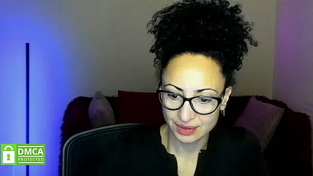 Snapshot of Arianasweety23 chatting on October 1, 2025, 11:27 am Arianasweety23 online show from October 1, 2025, 11:27 am