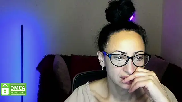 Snapshot of Arianasweety23 chatting on October 4, 2025, 11:30 am Arianasweety23 online show from October 4, 2025, 11:30 am