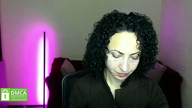 Snapshot of Arianasweety23 chatting on November 4, 2025, 6:29 pm Arianasweety23 online show from November 4, 2025, 6:29 pm