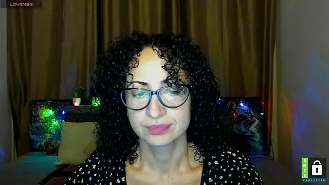 Snapshot of Arianasweety23 chatting on December 3, 2025, 6:28 pm Arianasweety23 online show from December 3, 2025, 6:28 pm