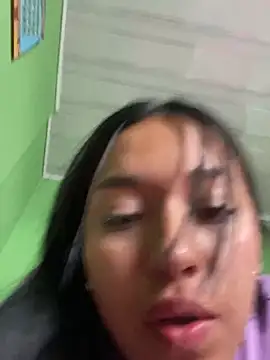 IsabellRodriguez18 online show from February 21, 2025, 1:55 pm