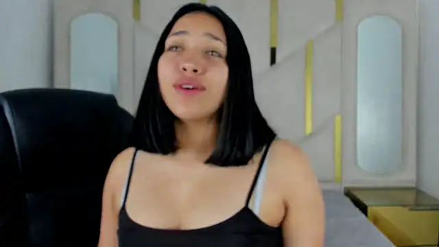 IsabellRodriguez18 online show from September 26, 2025, 2:59 am