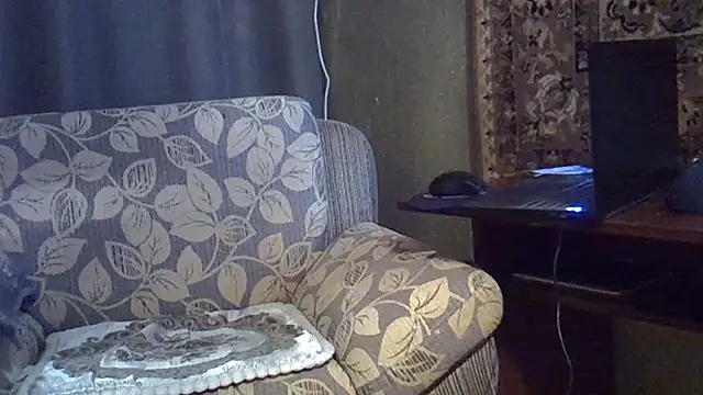 EllaJohnsonX online show from April 11, 2026, 7:29 pm