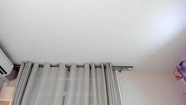 Maekko online show from March 9, 2025, 3:38 pm