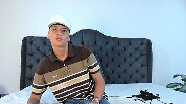 two milkyway online show from September 25, 2025, 11:58 am