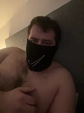 lonelypeanuts online show from December 23, 2024, 3:33 pm