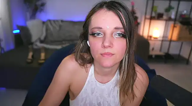 Magnetic Amy online show from January 1, 2025, 2:31 pm