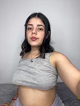 pretty angela1 online show from March 4, 2025, 2:17 am