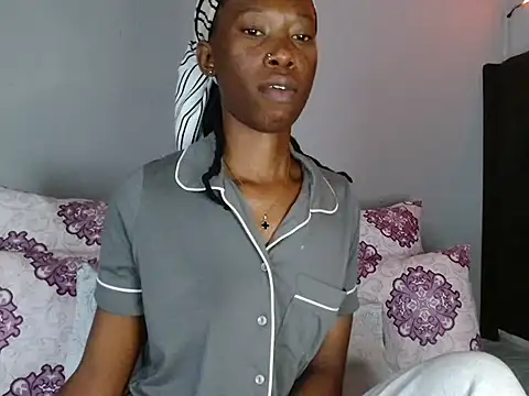 xxSexyTalia28 online show from January 17, 2026, 10:53 am