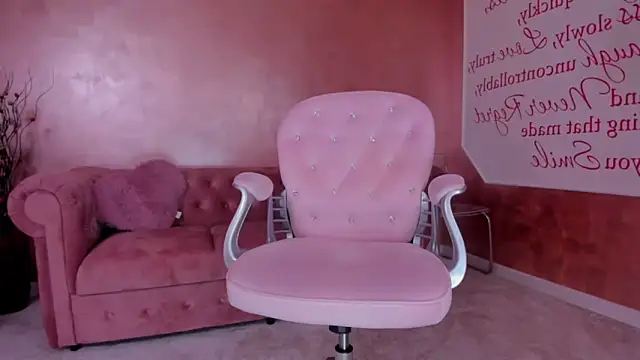 evanew  online show from February 14, 2025, 12:09 am