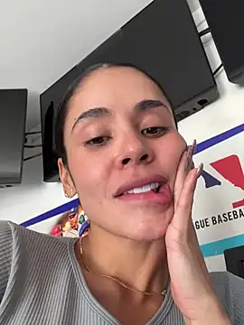 Karol Towers online show from January 15, 2025, 3:07 pm