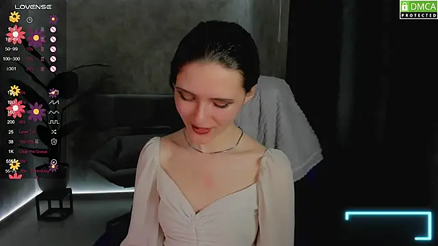 niki cutes online show from March 1, 2025, 7:19 am