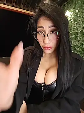 Snapshot of Isabellitasexi38 chatting on May 3, 2026, 2:39 am Isabellitasexi38 online show from May 3, 2026, 2:39 am