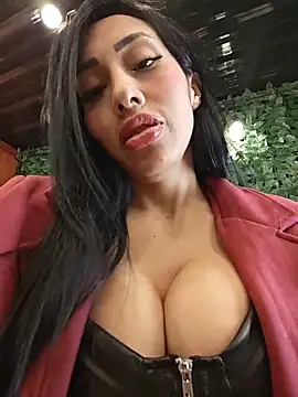 Snapshot of Isabellitasexi38 chatting on May 21, 2026, 3:24 am Isabellitasexi38 online show from May 21, 2026, 3:24 am