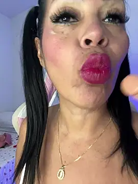 KarolRubi1 online show from February 14, 2025, 11:53 pm