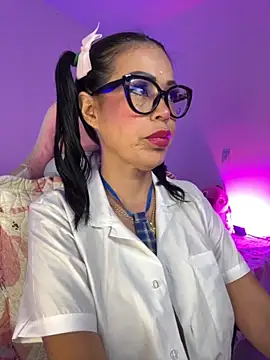 KarolRubi1 online show from October 26, 2025, 9:42 pm