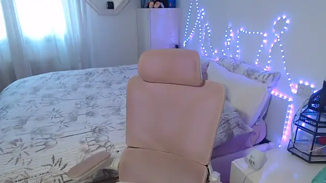 LasolitaAuri online show from March 27, 2026, 3:56 pm