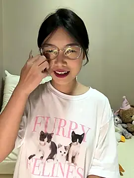 berberson online show from October 22, 2025, 1:22 pm