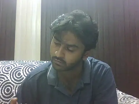 indihotguy online show from September 10, 2025, 1:33 pm