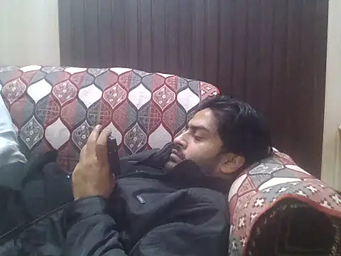 indihotguy online show from November 24, 2025, 12:27 pm