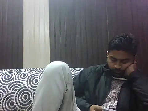 indihotguy online show from February 8, 2026, 8:18 am