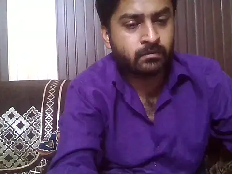 indihotguy online show from April 19, 2026, 12:15 pm