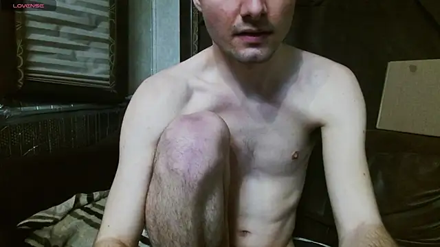 Snapshot of feelingverynaughty chatting on January 18, 2026, 6:01 pm feelingverynaughty online show from January 18, 2026, 6:01 pm