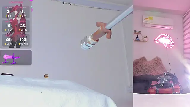 Maria Jones  online show from April 23, 2026, 1:40 am