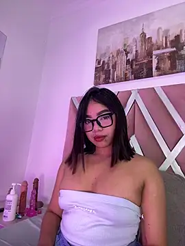 CATTLEYA BIANCHI145 online show from February 4, 2026, 3:12 am