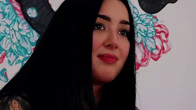 KimKhallifa online show from January 19, 2025, 8:50 am