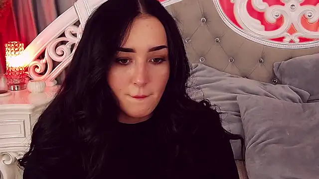 KimKhallifa online show from February 11, 2025, 12:05 pm