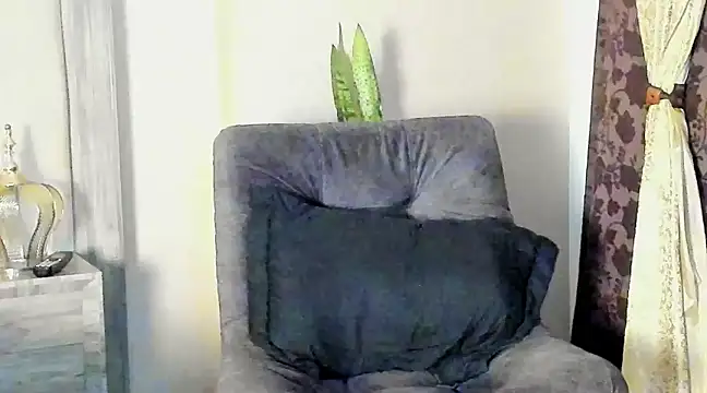 benjamincol online show from February 6, 2025, 2:44 am