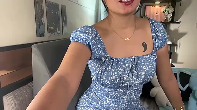 roseofvenom online show from October 24, 2025, 6:37 pm