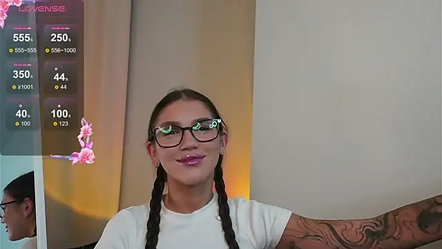 Carolyn Smith online show from January 13, 2025, 1:13 am