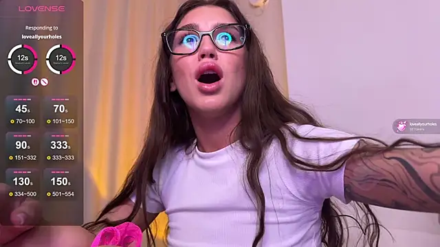 Carolyn Smith online show from February 21, 2025, 11:54 pm