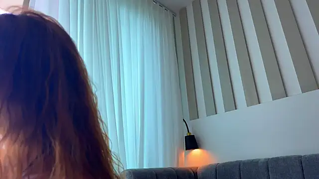 Carolyn Smith online show from September 23, 2025, 1:19 am