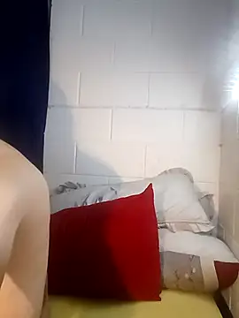 k1oudE online show from March 18, 2026, 2:09 pm